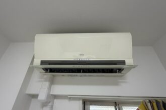 名古屋市守山区で施工した日立 白くまくん RAS-JT22AE8 の分解前