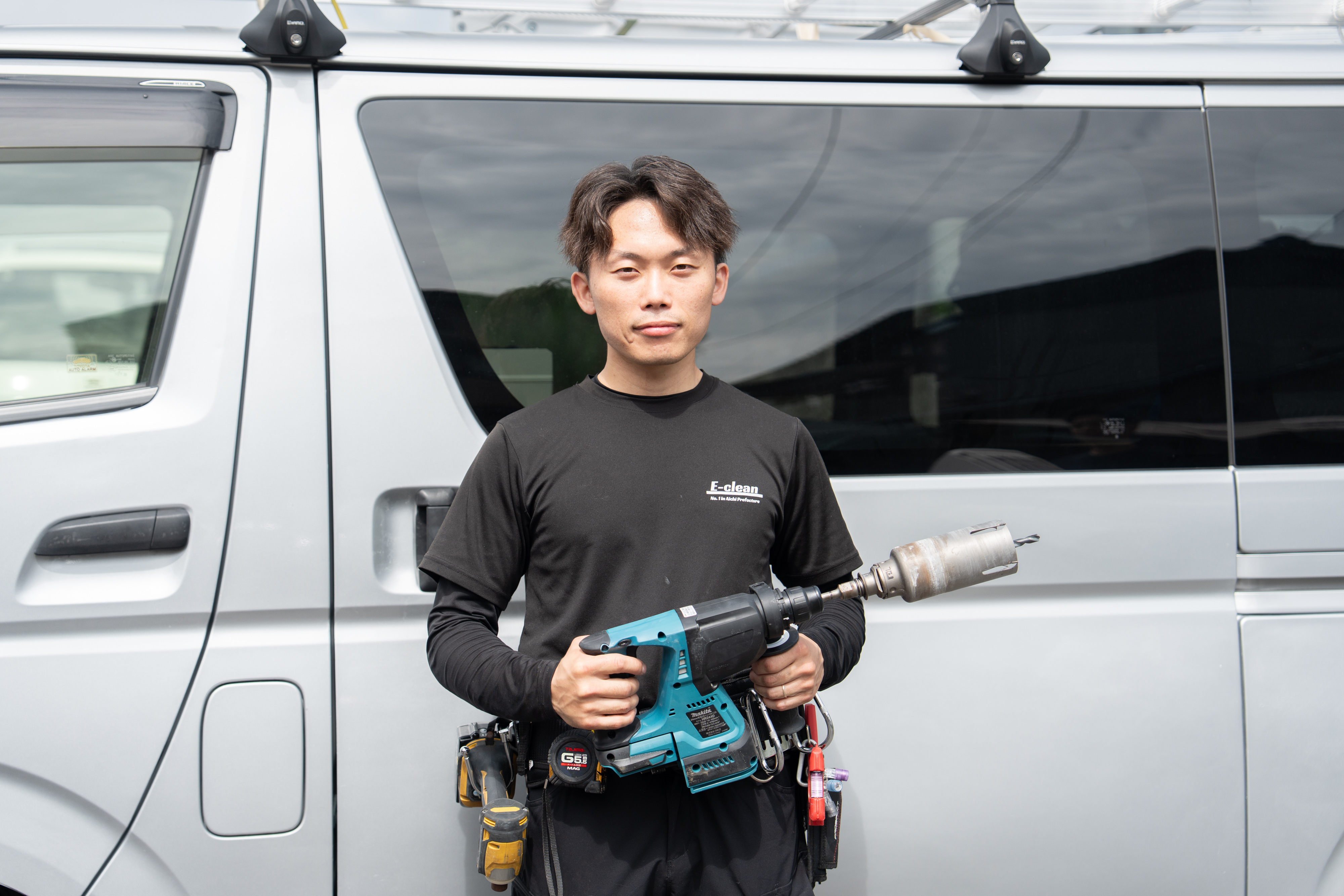 イークリーン株式会社のエアコンクリーニングスタッフ