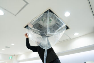 業務用エアコン高圧洗浄前