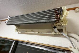 LINE_ALBUM_完全分解素材_260715_1.シャープ AY-J28XE7 エアコンクリーニング完全分解 瀬戸市完全分解