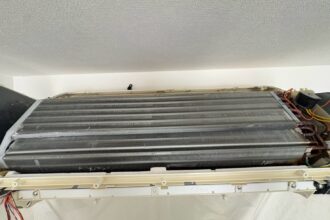 名古屋市西区のシャープAY-B28XE9、通常エアコンクリーニング施工後の内部