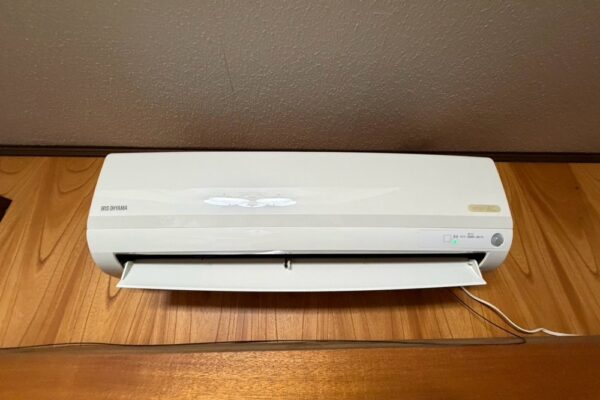 刈谷市 アイリスオーヤマ IRW-2219A エアコンクリーニング完全分解 ビフォー（洗浄前）