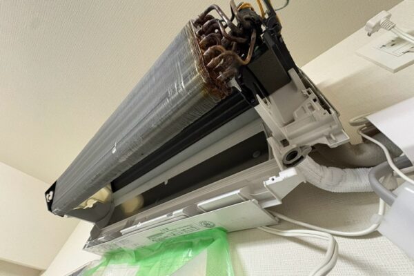 日立 白くまくん RAS-X22L エアコンクリーニング完全分解 養老町 アフター