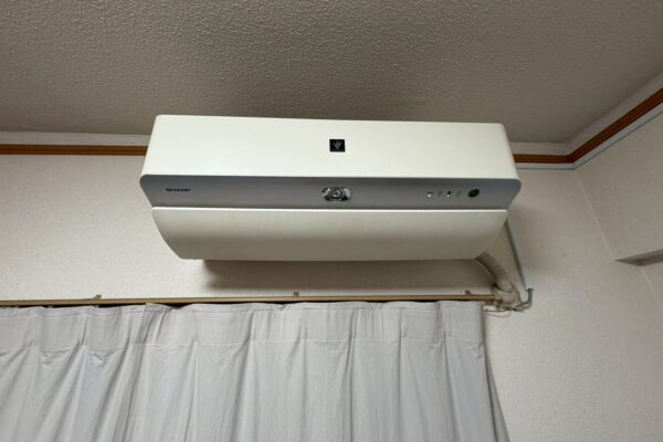 シャープ AY-J28XE7 エアコンクリーニング完全分解 瀬戸市完全分解前