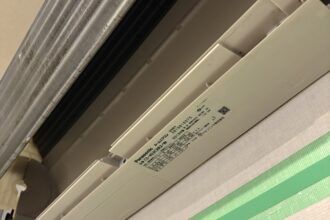 完全分解で洗浄後の綺麗なエアコン