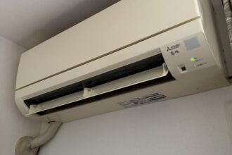 三菱電機 : MSZ-GE4020S-W分解前
