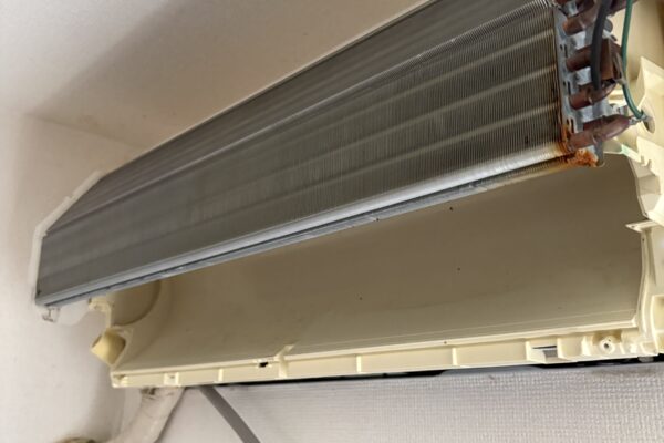 三菱電機 : MSZ-GE4020S-W分解後
