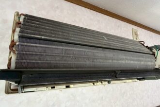 日立 RAS-A28Z エアコンクリーニング 名古屋市名東区分解後